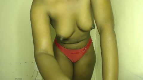 Snapshot of freaky_ass chatting on February 19, 2026, 12:06 am Berry online show from February 19, 2026, 12:06 am