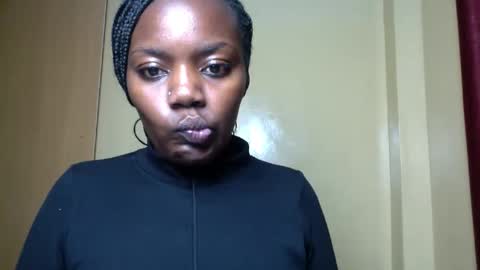 Snapshot of freaky_lyne chatting on June 8, 2026, 1:33 pm Lyne online show from June 8, 2026, 1:33 pm