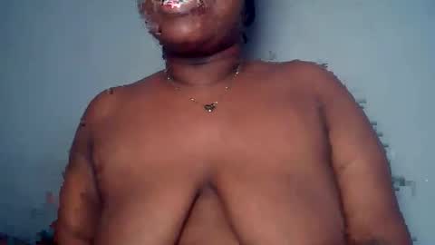 Snapshot of freaky_slut5 chatting on March 2, 2026, 7:15 am freaky slut5 online show from March 2, 2026, 7:15 am