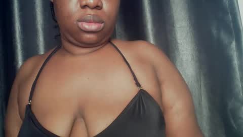 Snapshot of freaky_slut5 chatting on March 18, 2026, 4:15 am freaky slut5 online show from March 18, 2026, 4:15 am