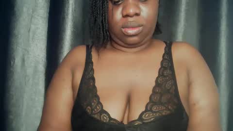 Snapshot of freaky_slut5 chatting on March 29, 2026, 4:12 am freaky slut5 online show from March 29, 2026, 4:12 am