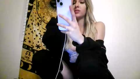 freakybankss online show from March 5, 2026, 10:17 pm