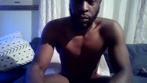 freakyhungbi online show from December 28, 2024, 6:49 am