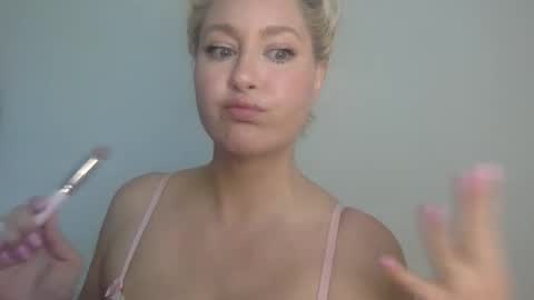 freakymadison online show from May 9, 2026, 7:08 pm