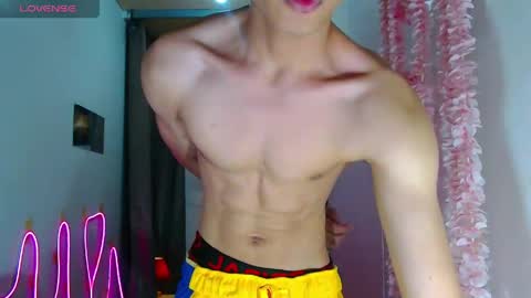 Snapshot of freakymarkxxx chatting on May 14, 2026, 9:49 am Mark online show from May 14, 2026, 9:49 am