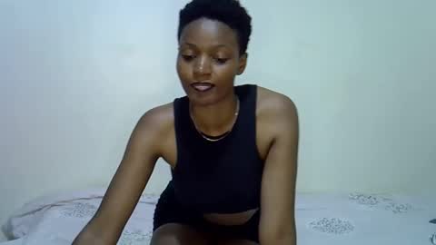 mia  online show from January 11, 2026, 7:41 pm