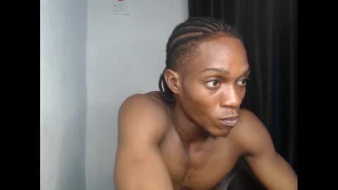 freakyslut30 online show from January 21, 2025, 1:29 am