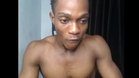 freakyslut30 online show from January 29, 2025, 12:01 am