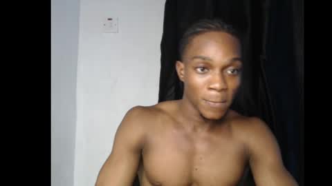 freakyslut30 online show from February 9, 2025, 4:18 pm