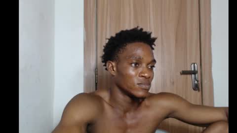 freakyslut30 online show from February 27, 2025, 11:59 pm