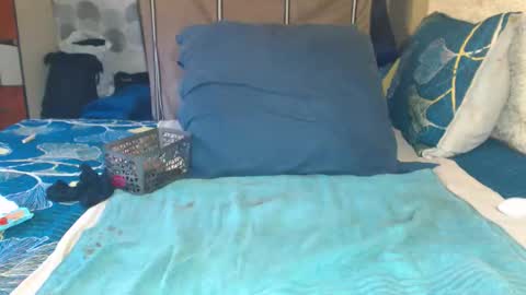 Mandy online show from October 25, 2025, 5:26 am