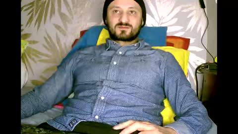 fred online show from December 5, 2025, 2:36 pm