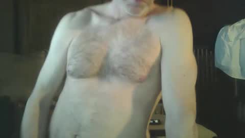 fred_spooner2 online show from March 26, 2026, 12:39 am