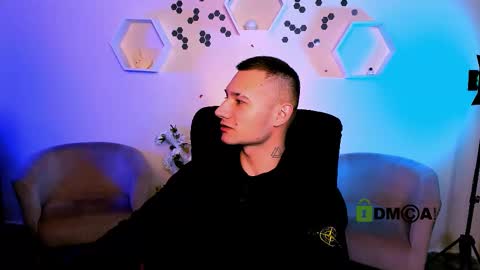 Snapshot of fred_strong chatting on November 21, 2025, 9:30 am Freddy online show from November 21, 2025, 9:30 am