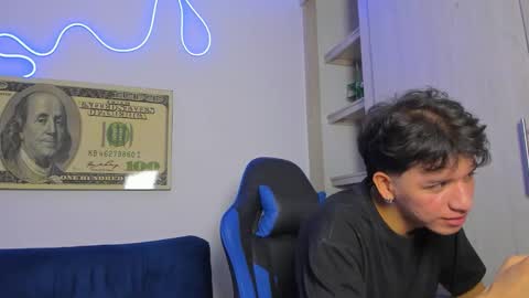 fredd_cs online show from November 6, 2025, 9:48 pm