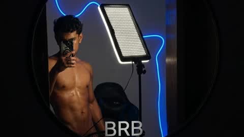 Snapshot of fredd_ss chatting on May 1, 2026, 12:32 pm valeria online show from May 1, 2026, 12:32 pm
