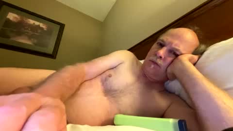 freddie30097guy online show from July 15, 2026, 3:34 am
