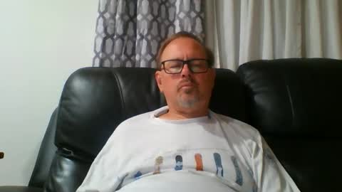 Snapshot of freddieknuck chatting on May 3, 2026, 6:30 am Just Fred online show from May 3, 2026, 6:30 am