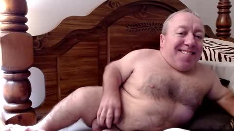 Cute Lil Man online show from March 7, 2026, 8:55 am