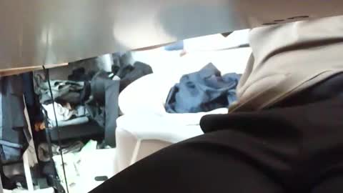 Snapshot of freeuptopia2 chatting on September 30, 2025, 2:49 am K-Dick online show from September 30, 2025, 2:49 am