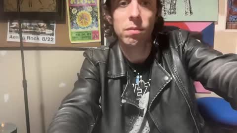 Snapshot of freeyourmind247 chatting on February 1, 2025, 8:29 am freeyourmind247 online show from February 1, 2025, 8:29 am