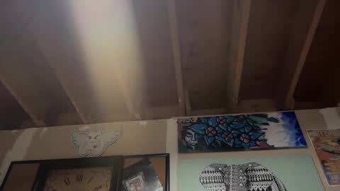 Snapshot of freeyourmind247 chatting on February 27, 2025, 4:43 pm freeyourmind247 online show from February 27, 2025, 4:43 pm