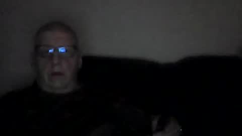 Snapshot of frefredo chatting on January 15, 2026, 7:06 pm fred online show from January 15, 2026, 7:06 pm