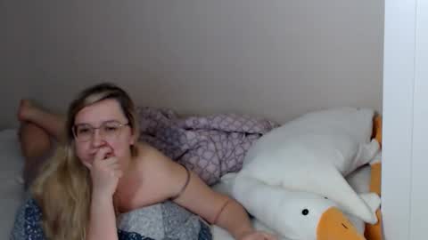 Snapshot of frelina chatting on November 6, 2025, 7:37 pm frelina online show from November 6, 2025, 7:37 pm