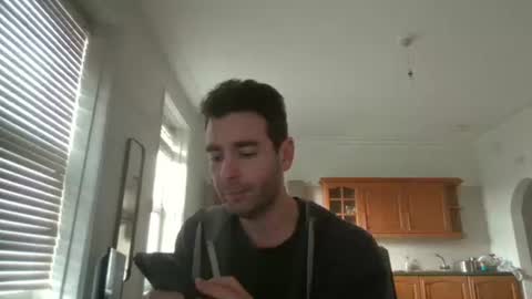 Snapshot of frenchbdmaninlondon chatting on January 16, 2026, 1:04 pm Horny Paul online show from January 16, 2026, 1:04 pm