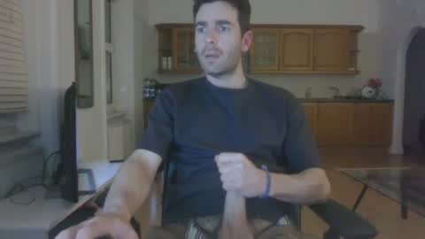 Snapshot of frenchbdmaninlondon chatting on January 31, 2026, 9:02 pm Horny Paul online show from January 31, 2026, 9:02 pm