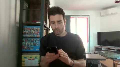 Snapshot of frenchbdmaninlondon chatting on February 17, 2026, 12:45 pm Horny Paul online show from February 17, 2026, 12:45 pm