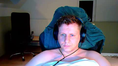 French fries online show from November 16, 2025, 12:38 am