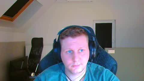 French fries online show from April 8, 2026, 8:09 pm