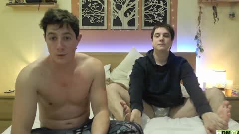 French Horny Bibs online show from January 31, 2025, 9:26 pm