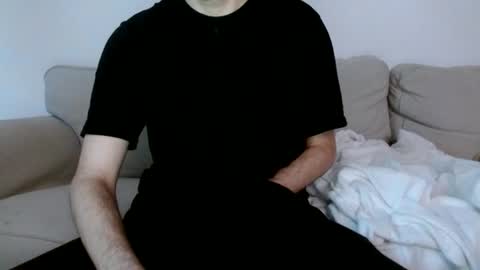 Snapshot of frenchms chatting on January 10, 2025, 4:20 pm frenchms online show from January 10, 2025, 4:20 pm