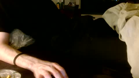 Snapshot of frenchms chatting on January 15, 2025, 12:04 pm frenchms online show from January 15, 2025, 12:04 pm