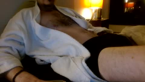 frenchms online show from December 22, 2025, 10:18 pm