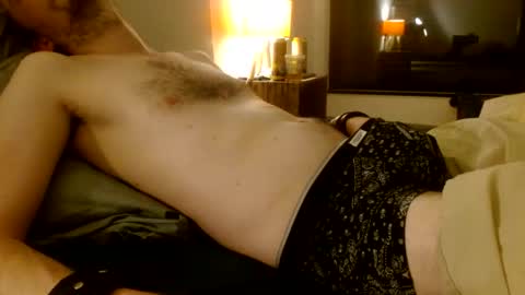 frenchms online show from April 21, 2026, 9:28 pm