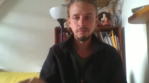 frenchyshy_ online show from April 14, 2026, 11:05 am