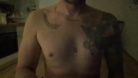 Snapshot of freshguy28 chatting on April 4, 2026, 9:34 pm Dorian online show from April 4, 2026, 9:34 pm