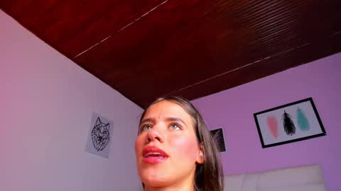 fresitalove01 online show from September 18, 2025, 2:08 pm