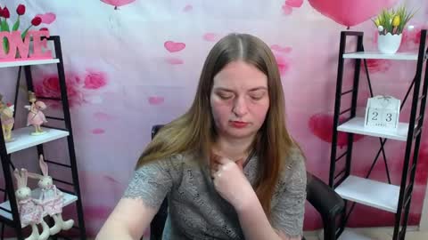 FreyaDak online show from April 23, 2026, 5:15 pm