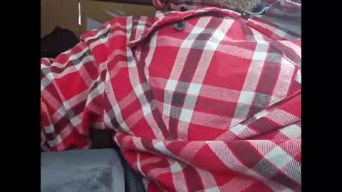 Snapshot of frickish chatting on January 3, 2025, 3:01 pm Frickish online show from January 3, 2025, 3:01 pm