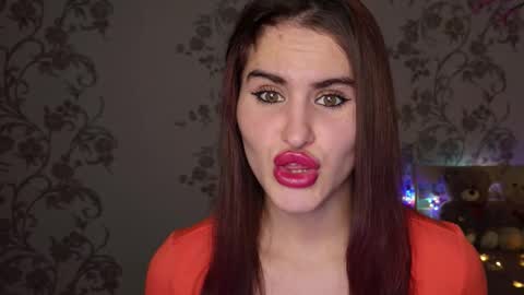 Frida online show from January 6, 2026, 6:33 pm