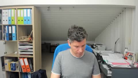 Snapshot of frikits chatting on March 3, 2026, 5:52 pm Francois online show from March 3, 2026, 5:52 pm