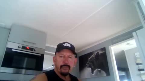 Snapshot of friskyneedsum chatting on October 7, 2025, 1:19 pm bob online show from October 7, 2025, 1:19 pm