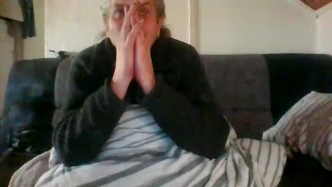 frodewz online show from January 12, 2026, 5:51 pm