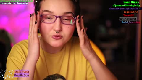 Snapshot of frogessjay chatting on January 18, 2025, 9:02 pm Jaywise Frogfoot online show from January 18, 2025, 9:02 pm