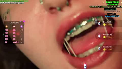 Snapshot of frogessjay chatting on February 23, 2026, 5:43 pm Jaywise Frogfoot online show from February 23, 2026, 5:43 pm