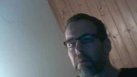 fromgermanywithlove1 online show from October 22, 2025, 1:39 am